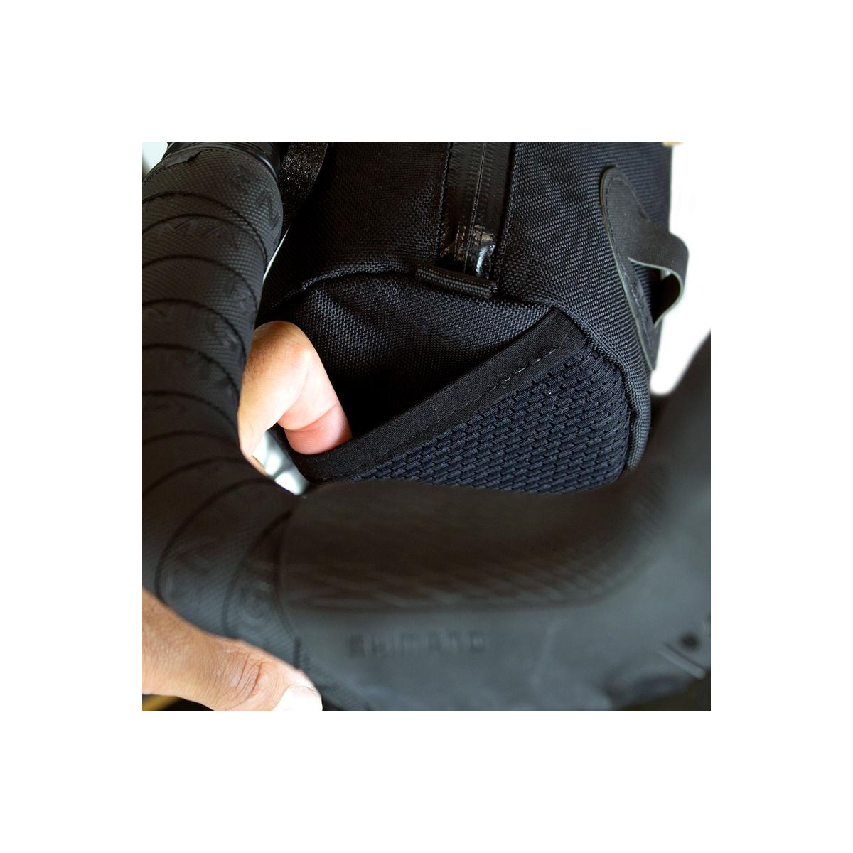 Torba na kierownicę RESTRAP - Canister Bag - czarn Torba na kierownicę RESTRAP - Canister Bag - czarn