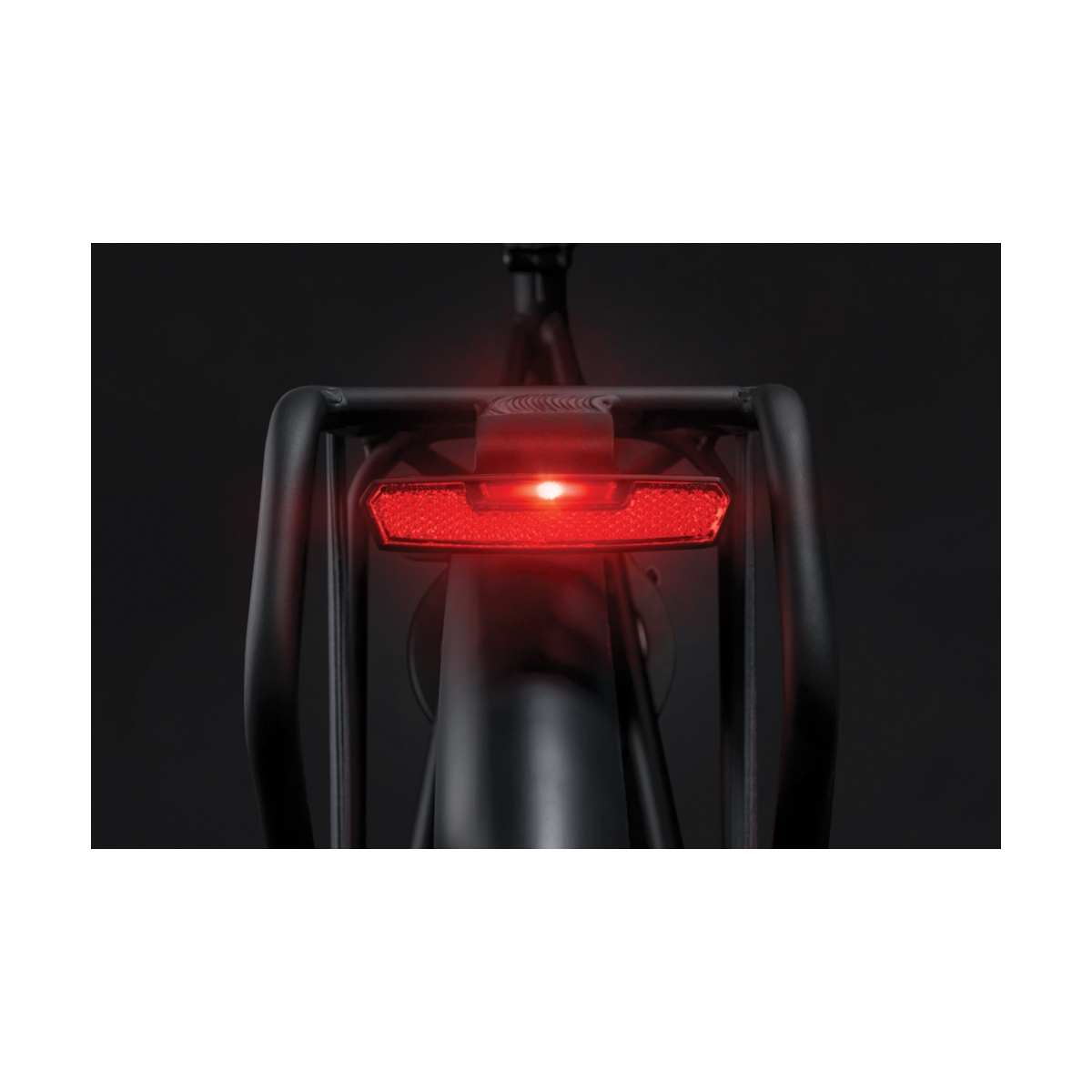 Lampa tył AXA Juno 80mm, E-bike 6-12V Lampa tył AXA Juno 80mm, E-bike 6-12V