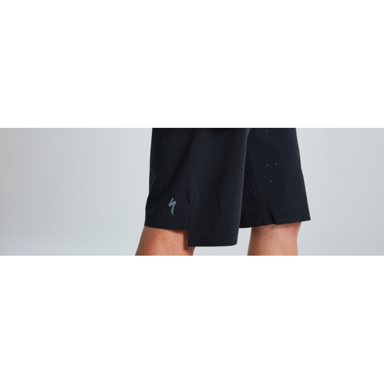Spodenki SPECIALIZED TRAIL AIR SHORT - black Spodenki SPECIALIZED TRAIL AIR SHORT - black