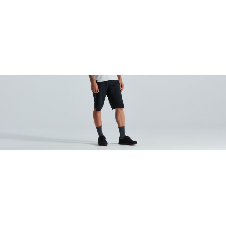 Spodenki SPECIALIZED TRAIL AIR SHORT - black Spodenki SPECIALIZED TRAIL AIR SHORT - black