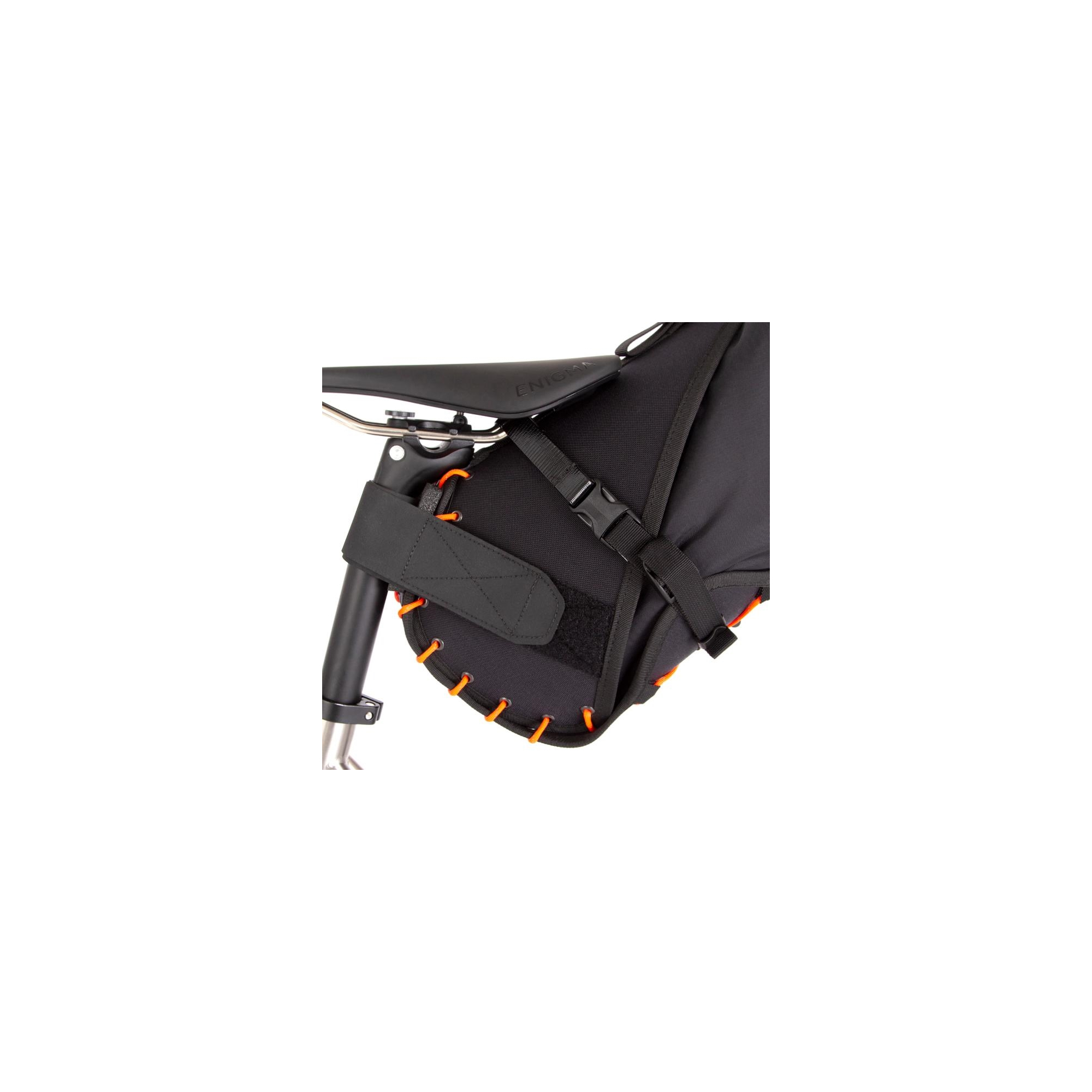Torba podsiodłowa RESTRAP Saddle Bag-8Lpom Torba podsiodłowa RESTRAP Saddle Bag-8Lpom