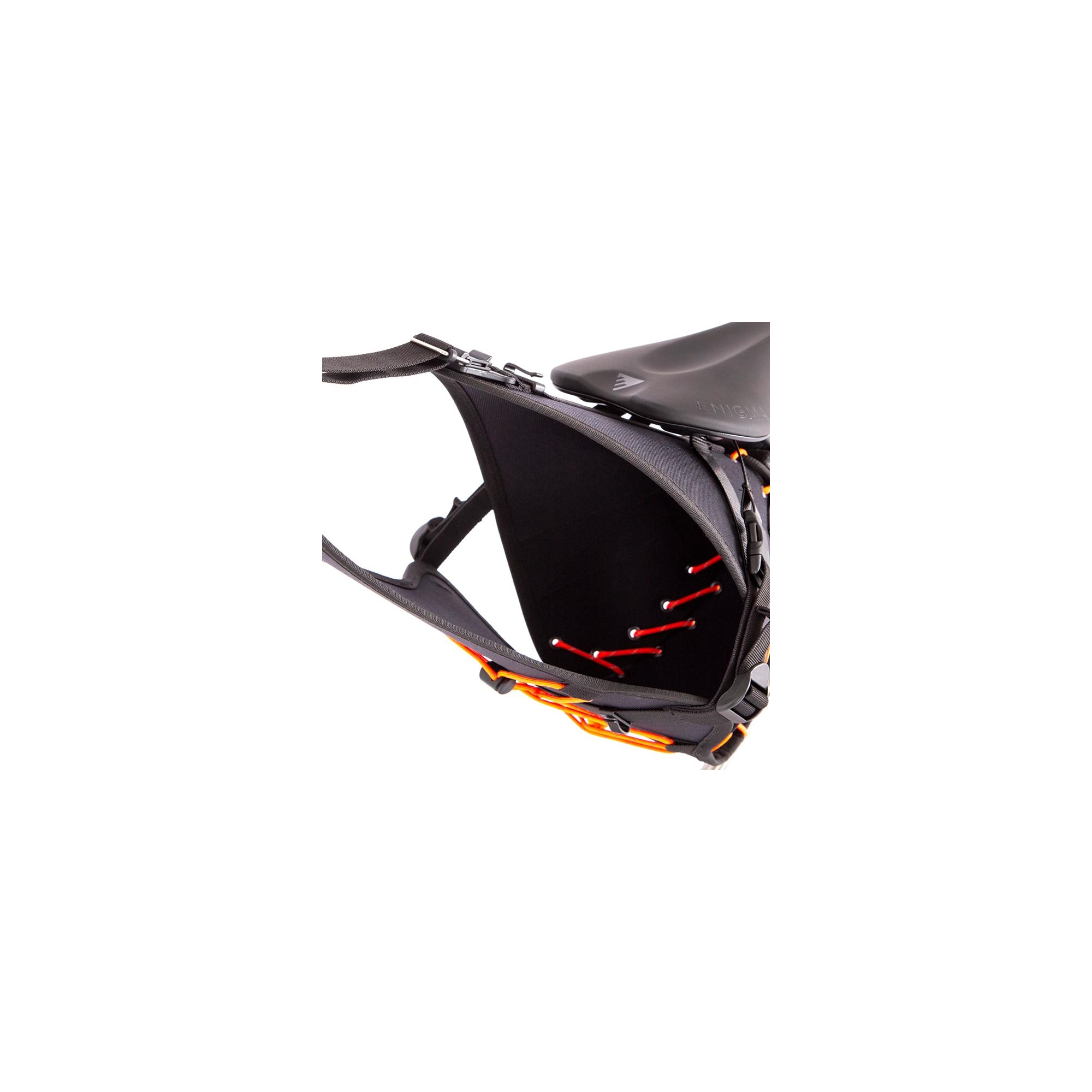 Torba podsiodłowa RESTRAP Saddle Bag-8Lpom Torba podsiodłowa RESTRAP Saddle Bag-8Lpom