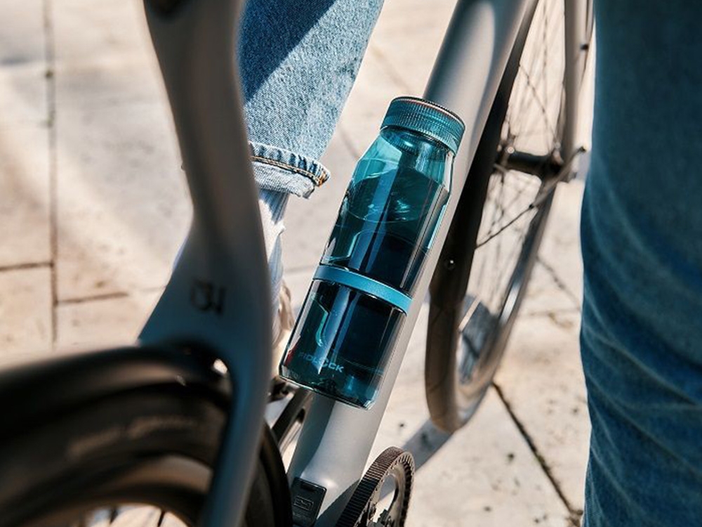 Bidon FIDLOCK Twist 700 Life + baza Bike Bidon FIDLOCK Twist 700 Life + baza Bike