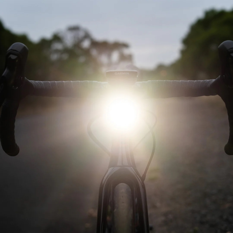 Oświetlenie rowerowe zestaw KNOG Blinder 900+Squar