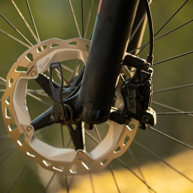 Hamulec rowerowy SHIMANO M7120 Hamulec rowerowy SHIMANO M7120