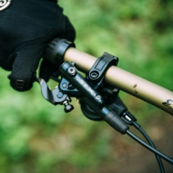 Hamulec rowerowy SHIMANO M7120 Hamulec rowerowy SHIMANO M7120