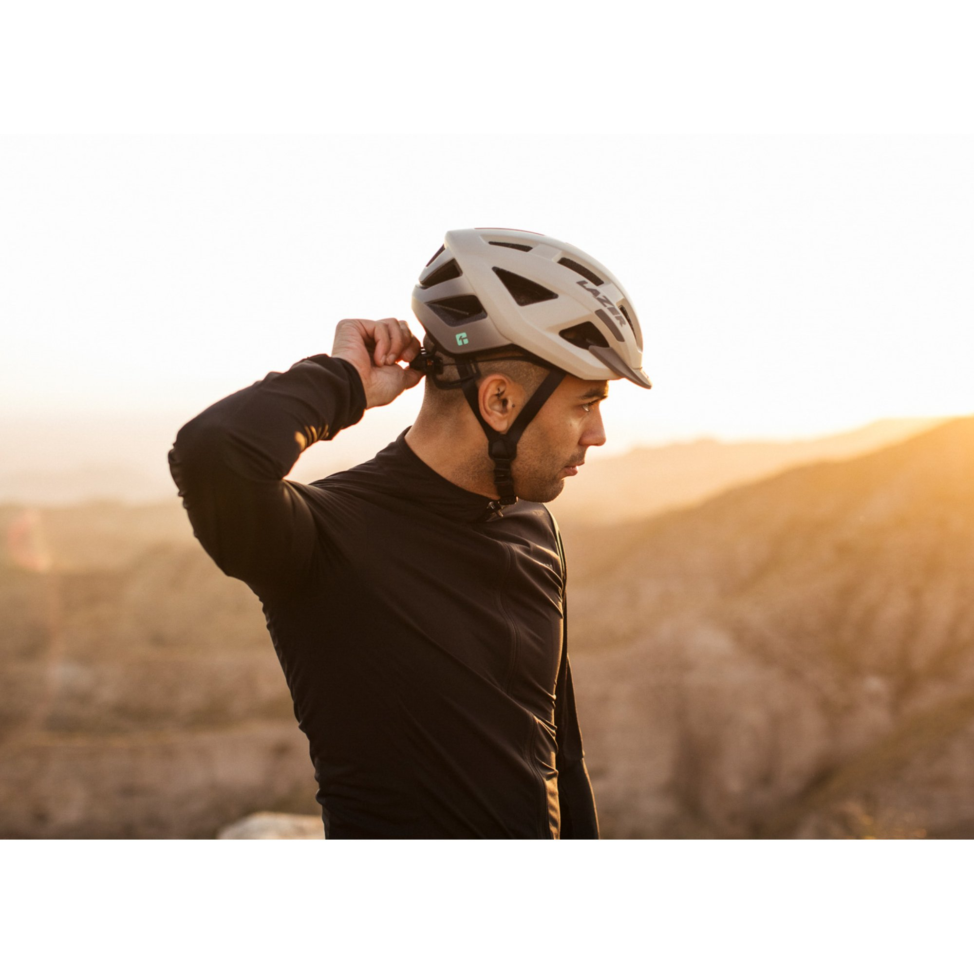 Kask rowerowy LAZER Cerro KinetiCore