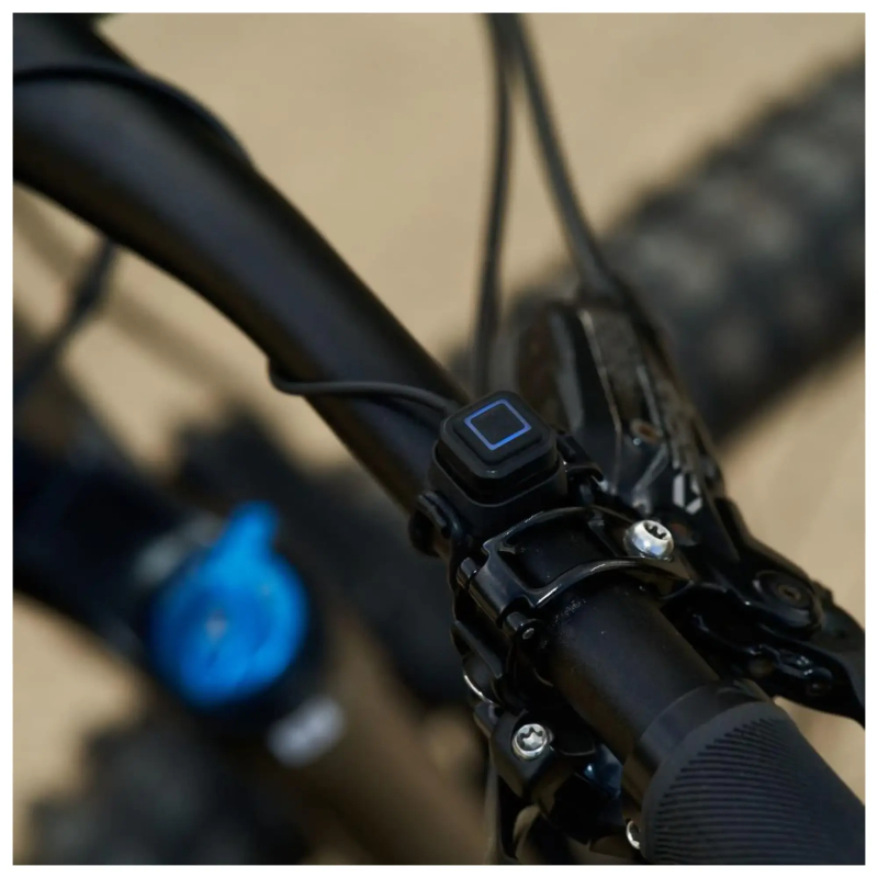 Lampka rowerowa przednia KNOG Blinder E 2300