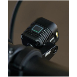 Lampka rowerowa przednia KNOG Blinder E 900