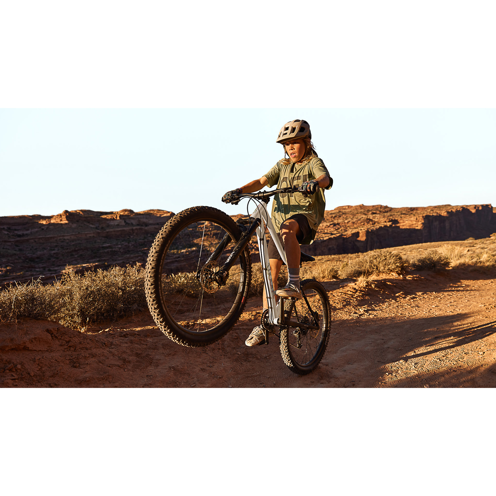 Rower młodzieżowy WOOM Off Air 6 Cirrus Cloud Limited