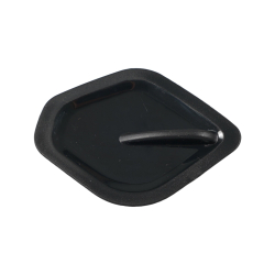 Osłona portu ładowania...