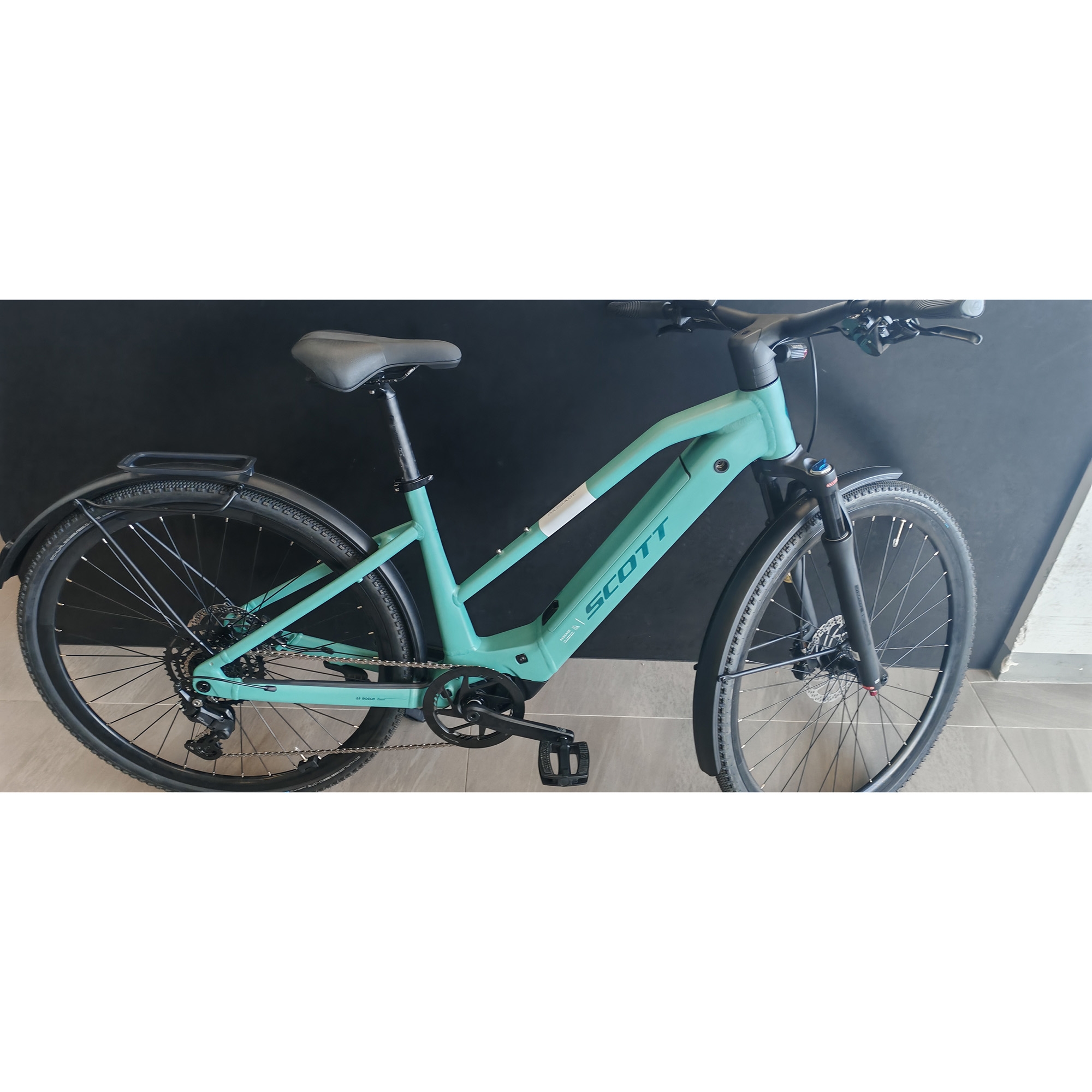 Rower elektryczny miejski SCOTT Passage 30 Slope - zmieniona rama