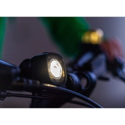 Oświetlenie rowerowe zestaw WOOM Beam