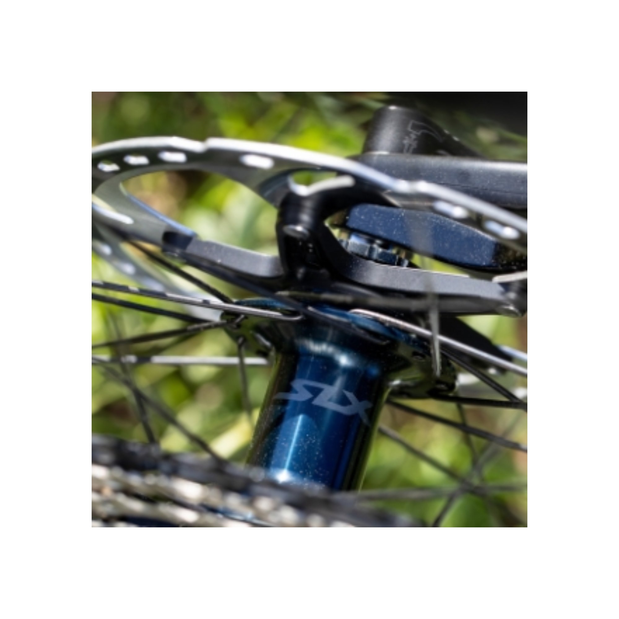 Piasta rowerowa tylna SHIMANO FH-M7110-B