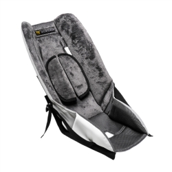 Fotelik do przyczepki...