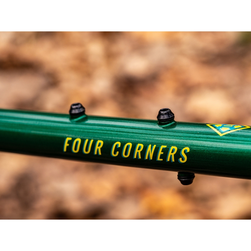 Rower gravelowy MARIN Four Corners Cues