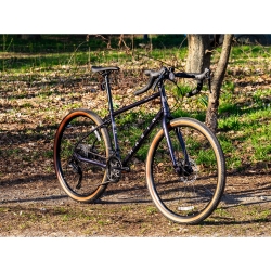 Rower gravelowy MARIN Four Corners Cues