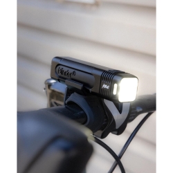 Lampka rowerowa przednia KNOG Blinder Pro 1000