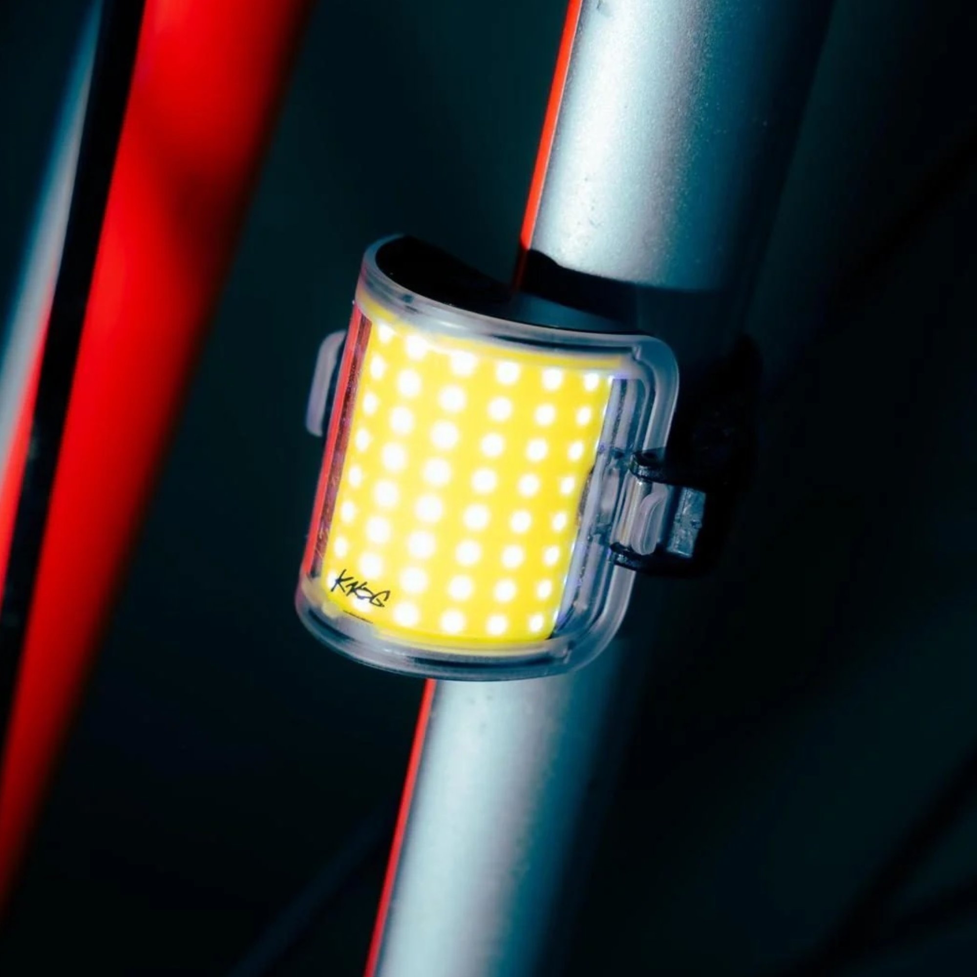 Lampka rowerowa przednia KNOG Cobber Mini
