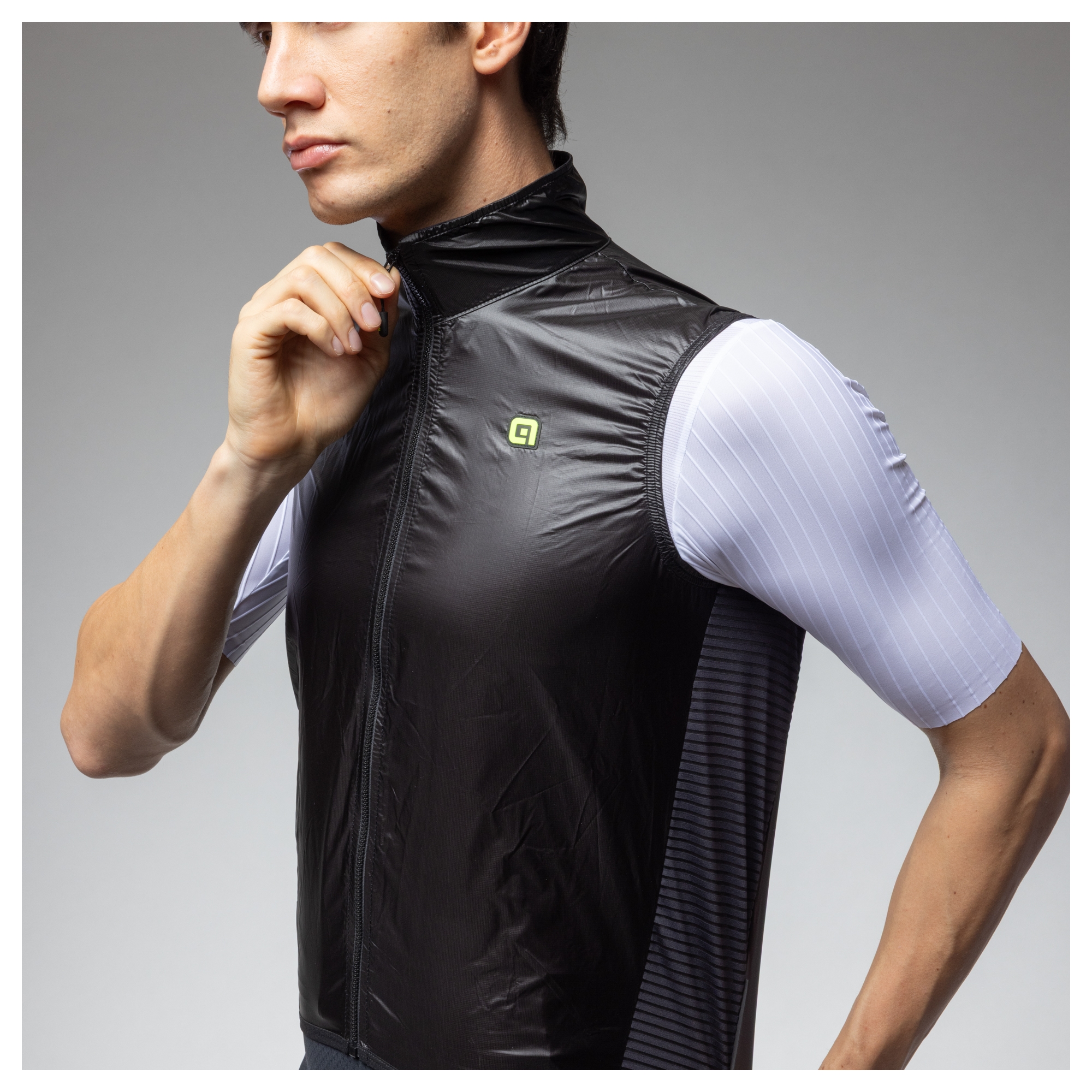 Kamizelka rowerowa męska ALE Guscio Light Pack 2.0