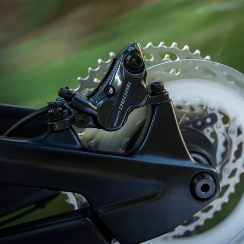 Zacisk hamulca tarczowego SHIMANO BR-M6120