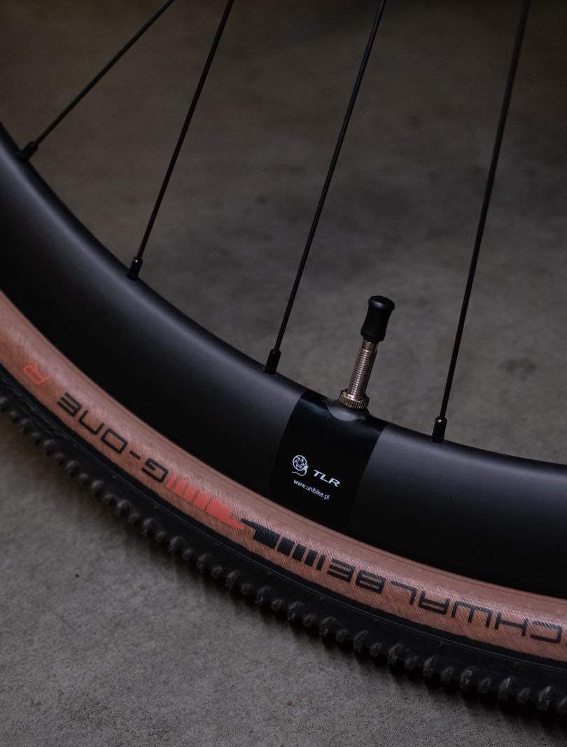 Nowe wentyle Clik w gravelach Unibike