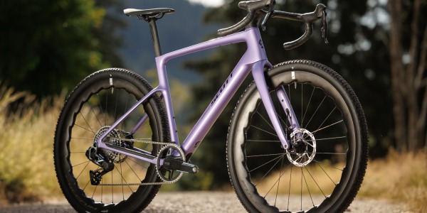 Nowy Scott Addict Gravel - opony wzbudzające kontrowersje